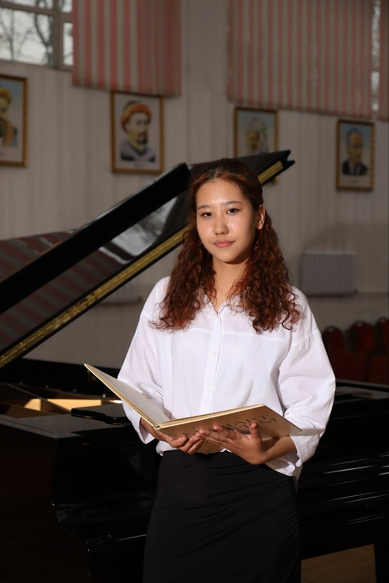 Айтолкын — преподаватель (фортепиано), JK Music School Алматы